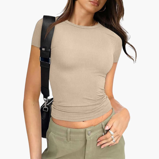 Women’s ribbed cropped t-shirt with short sleeves