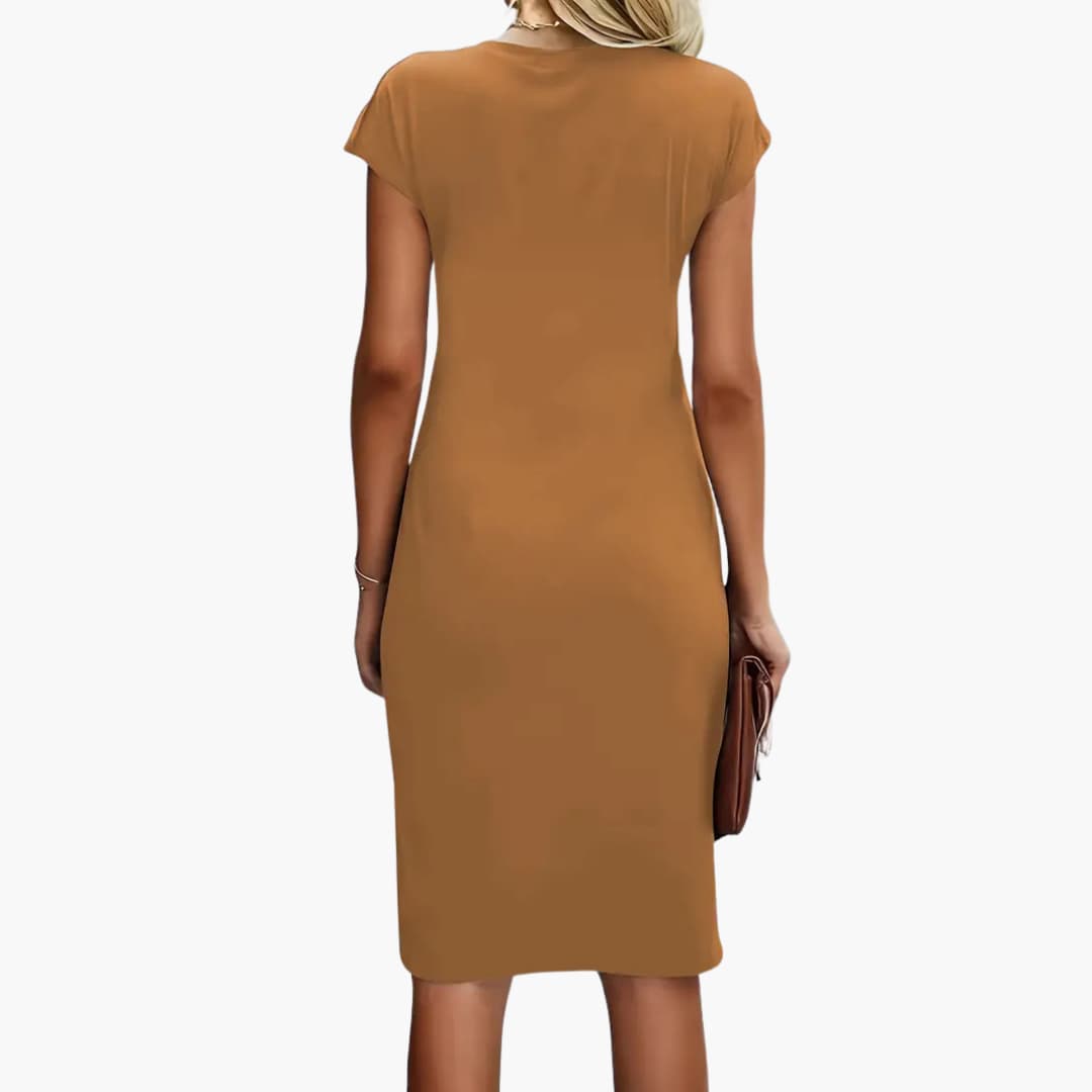 Women's knee-length crew neck dress with short sleeves