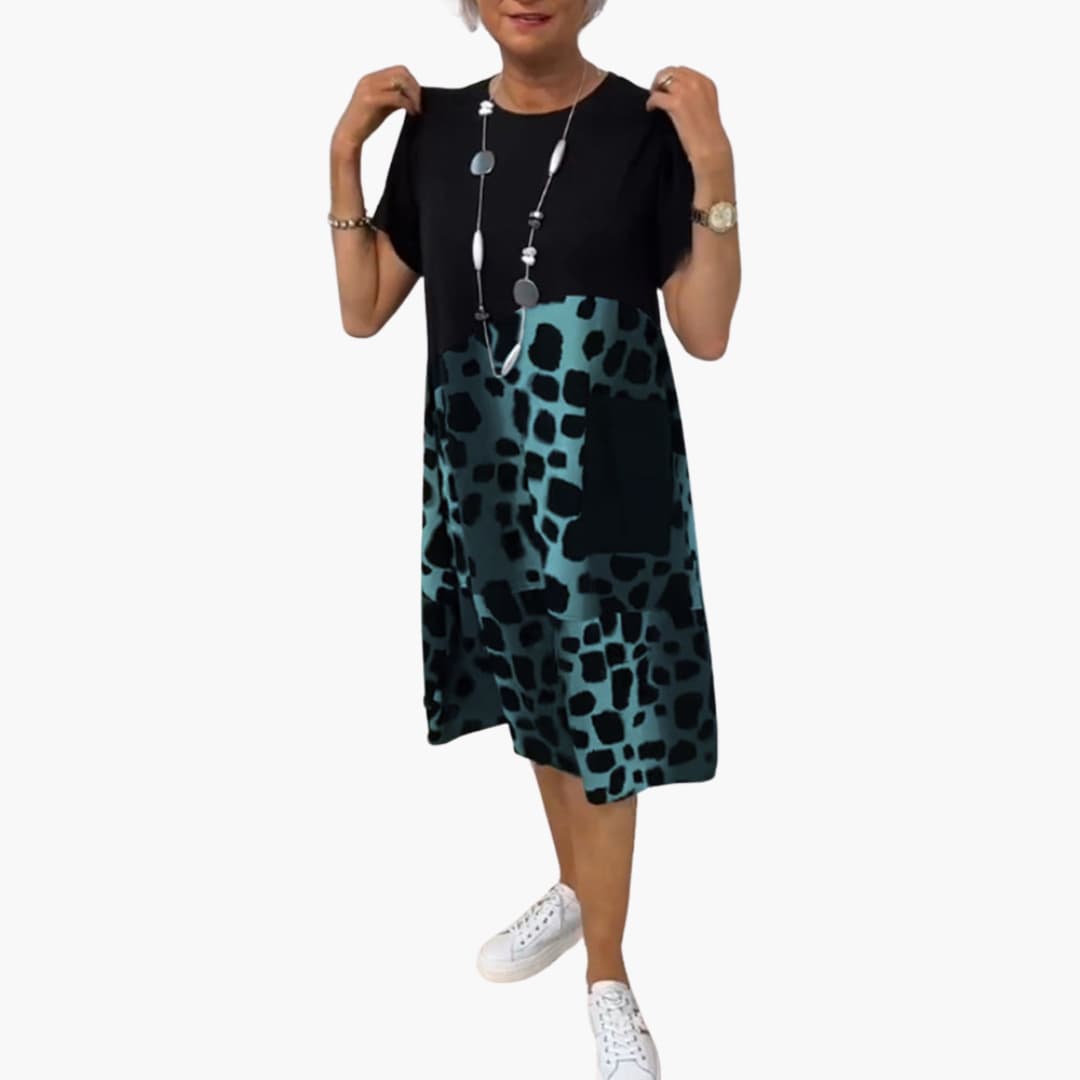Summer Dress - Women’s Loose Casual Fit with Animal Print