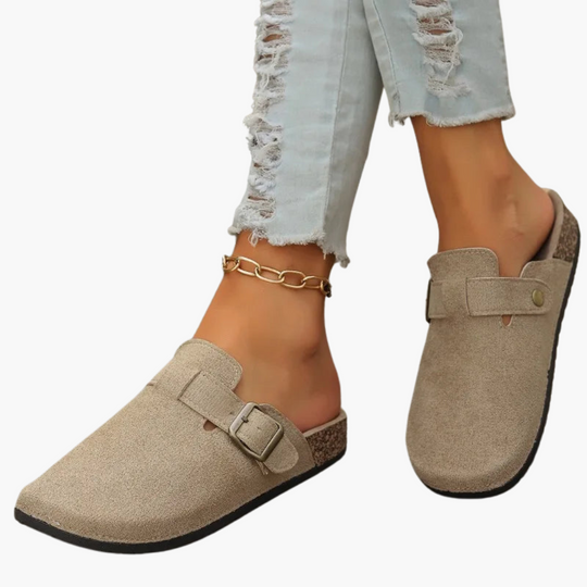 Classic Closed-Toe Clogs for Women - Stylish Slip-On Comfort