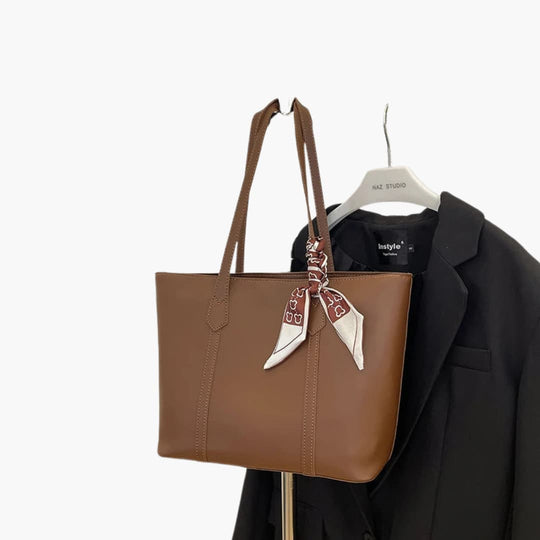 Chic Crossbody Shoulder Bag for Women - Spacious & Stylish