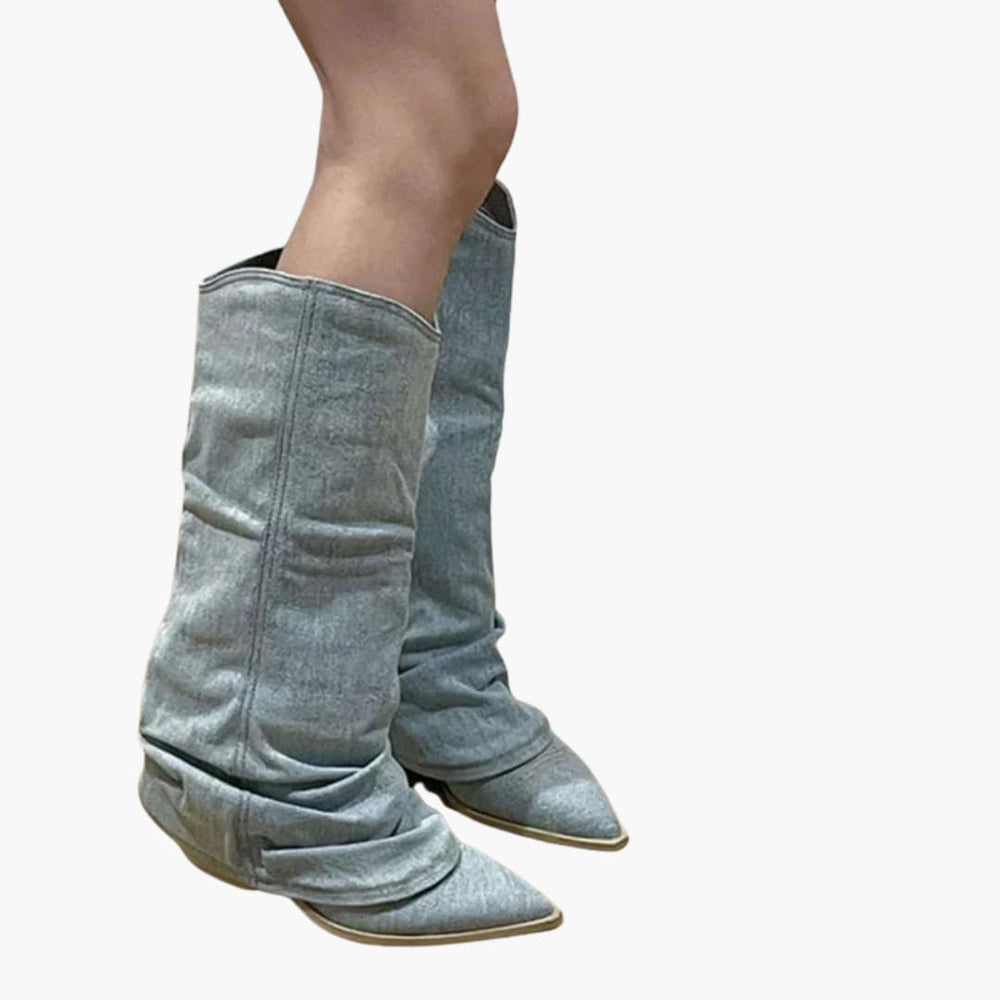 Women’s winter knee-high boots with flat heel and insulation