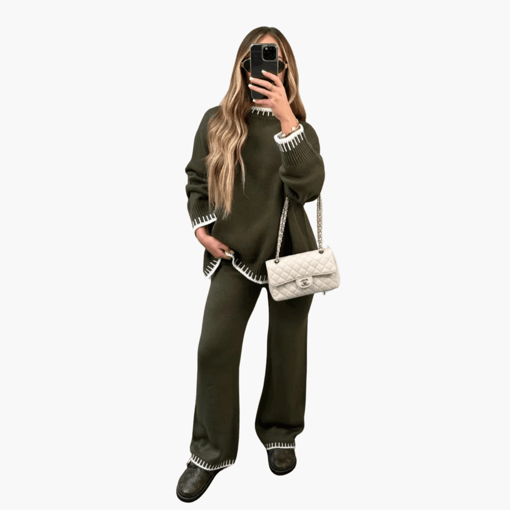 Knit Lounge Set – Women's Cozy Two-Piece Loungewear Outfit