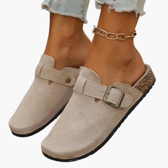 Classic Closed-Toe Clogs for Women - Stylish Slip-On Comfort