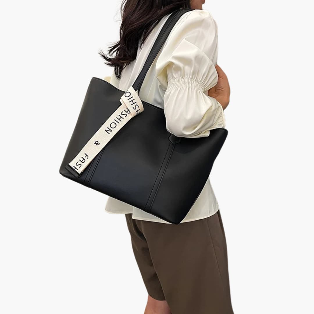 Chic Crossbody Shoulder Bag for Women - Spacious & Stylish