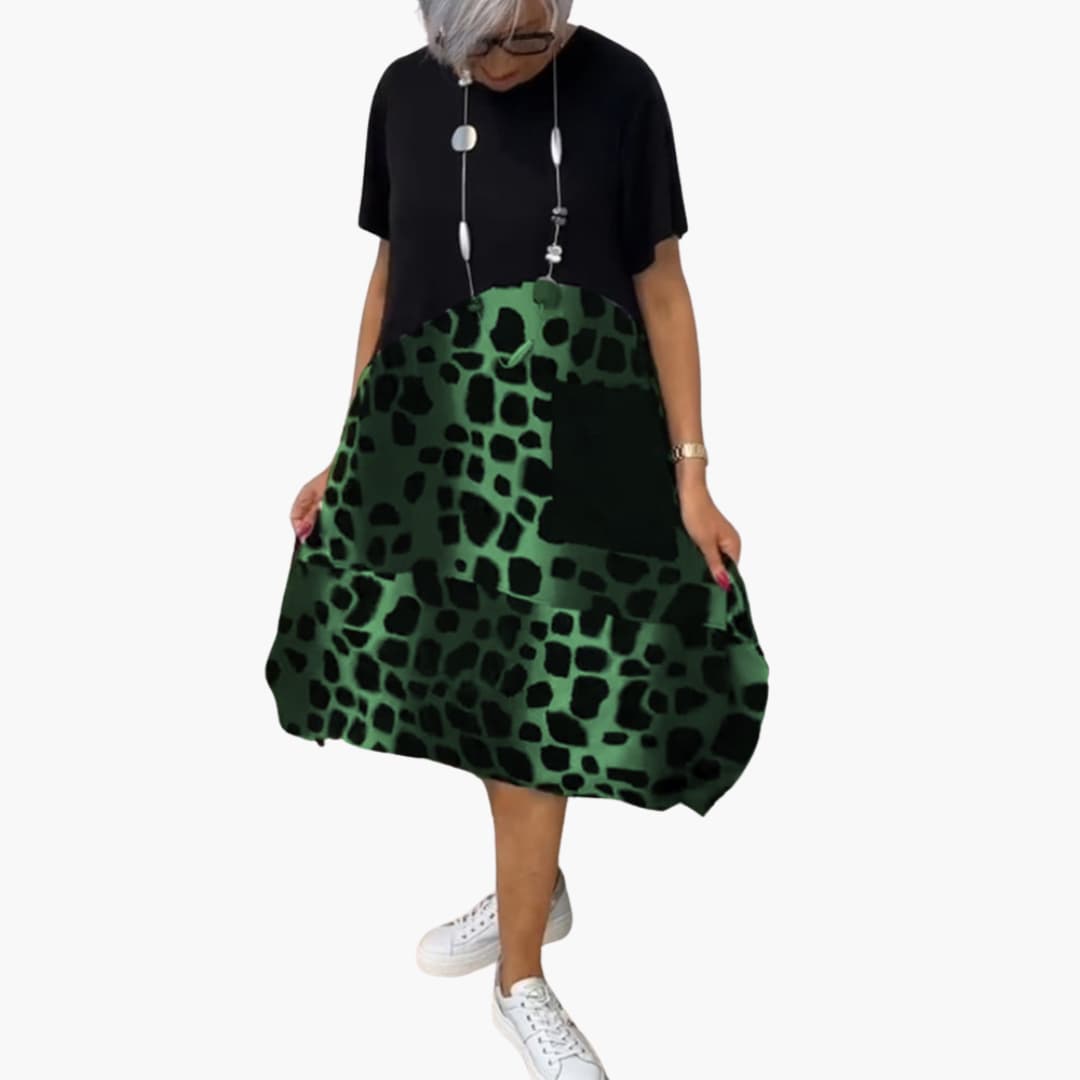 Summer Dress - Women’s Loose Casual Fit with Animal Print
