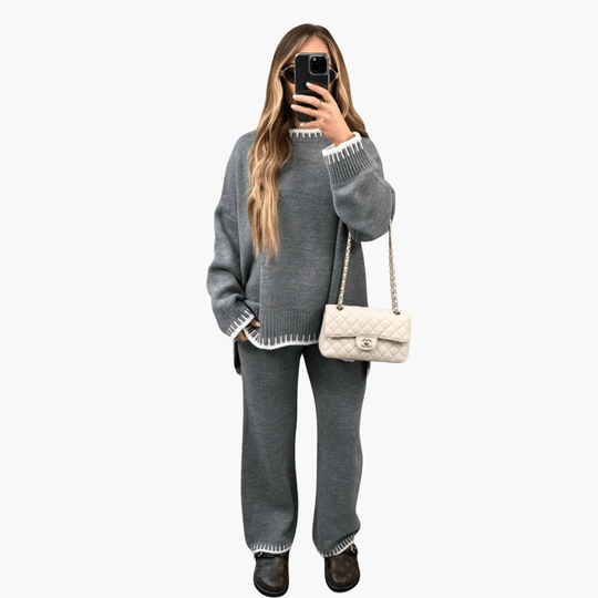 Knit Lounge Set – Women's Cozy Two-Piece Loungewear Outfit