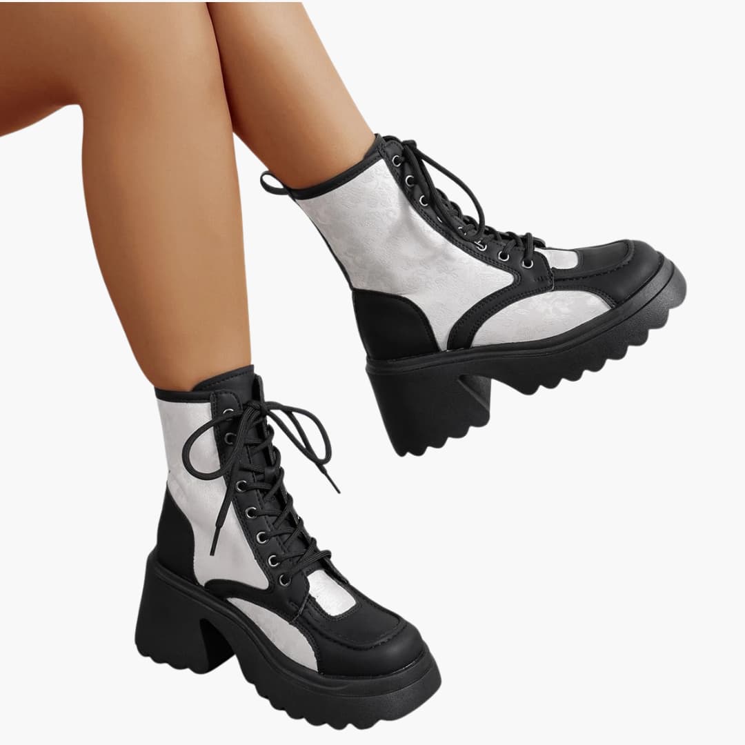 Women’s lace up winter boots with block heel and platform sole