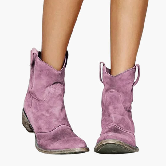 Women’s ankle boots with pointed toe and low stacked heel