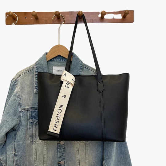 Chic Crossbody Shoulder Bag for Women - Spacious & Stylish