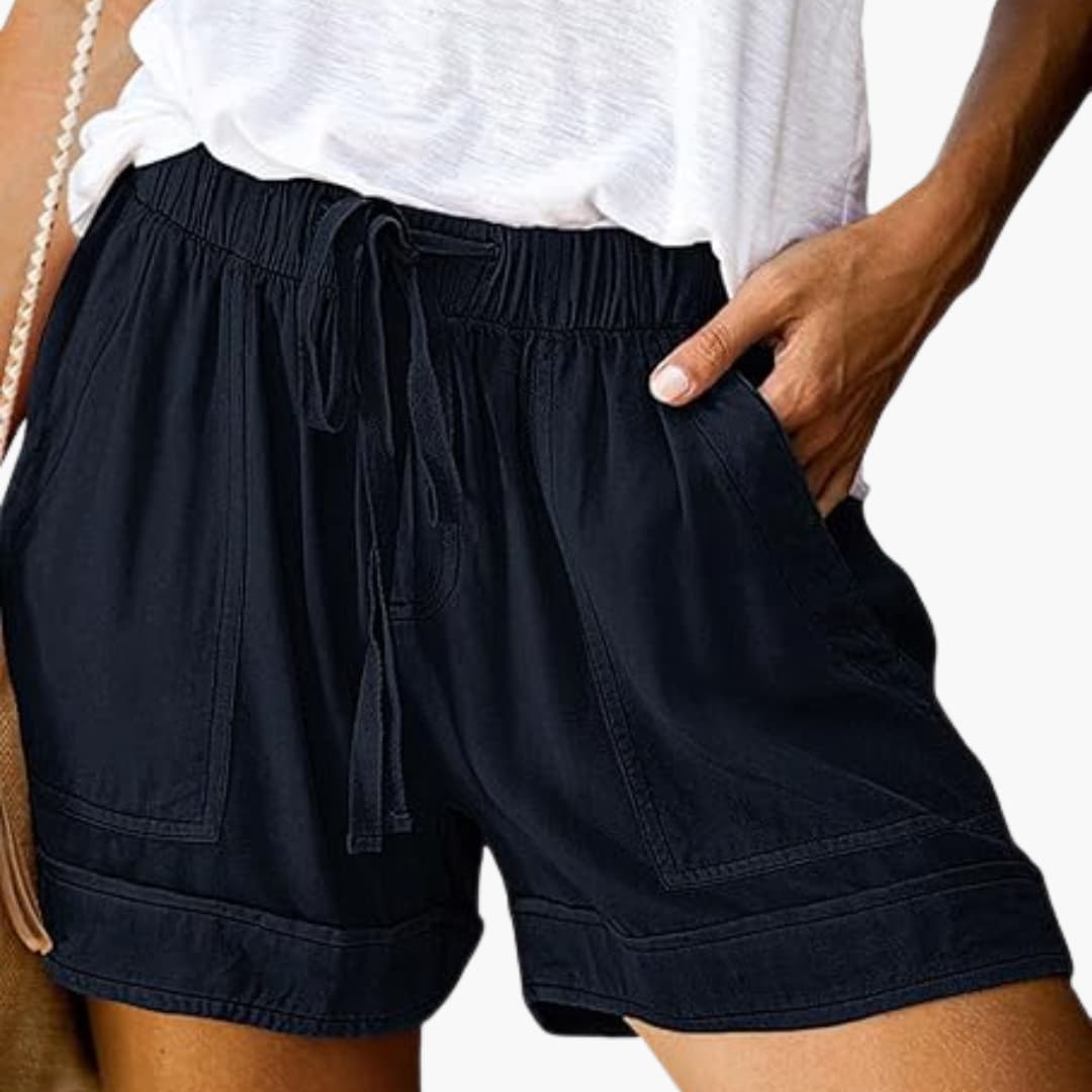 Women’s summer shorts with elastic waist and front pockets