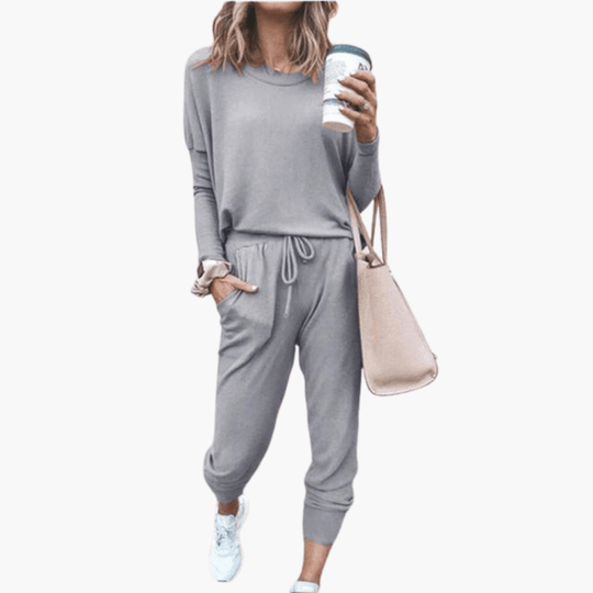 Elegant 2-Piece Set – Women's Timeless Style & Comfort
