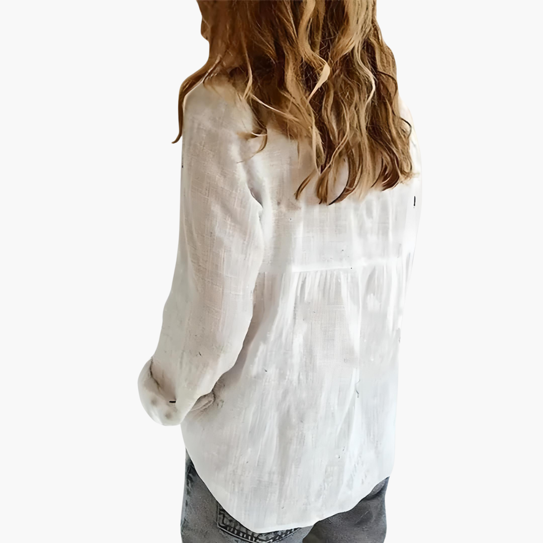 Women’s button down shirt with long sleeves and loose fit