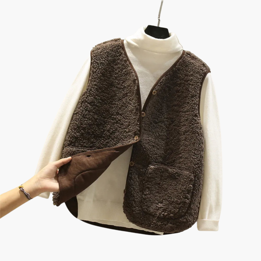 Chic Wool Vest for Women - Versatile and Stylish Layer