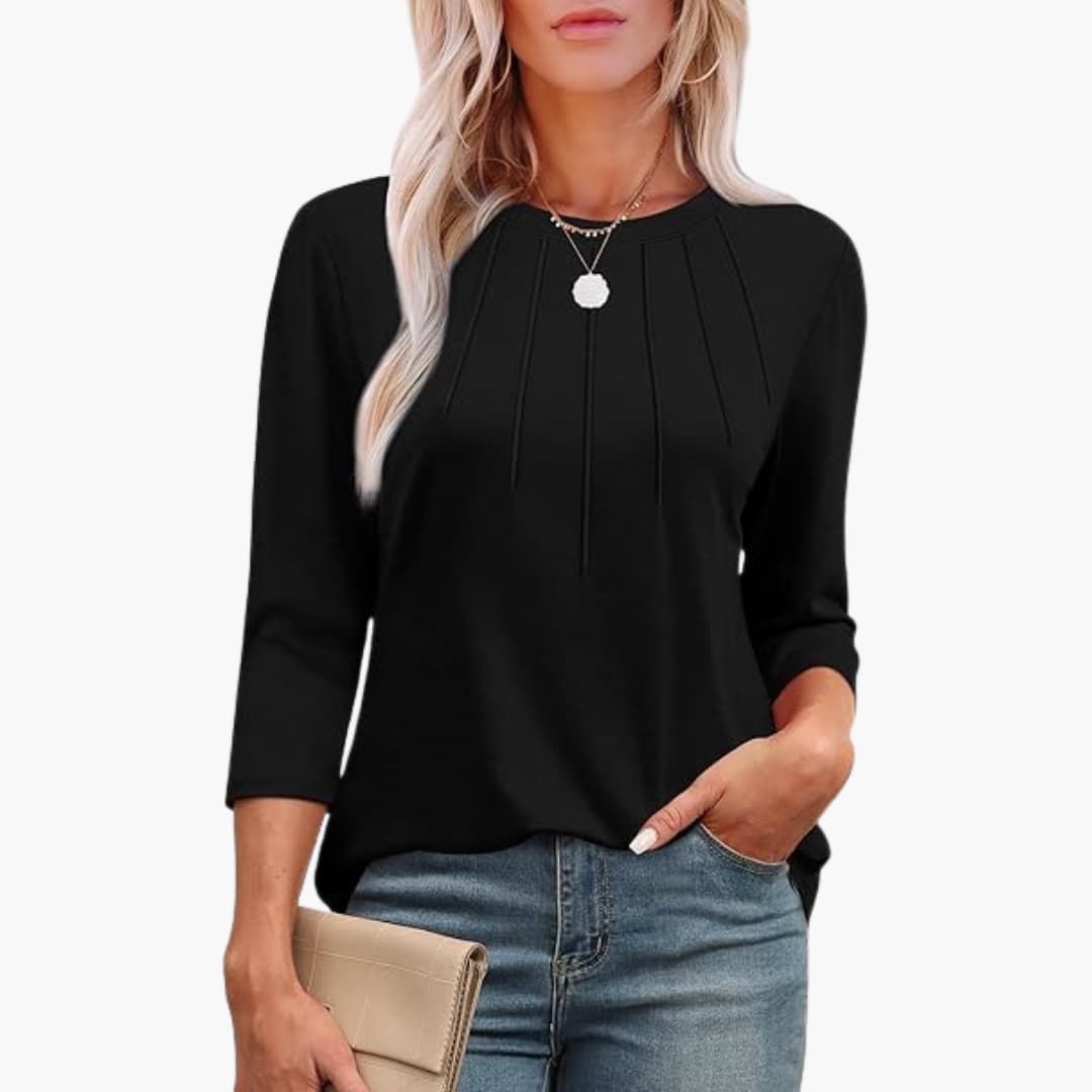 Women’s tunic top with 3/4 sleeves and crew neck