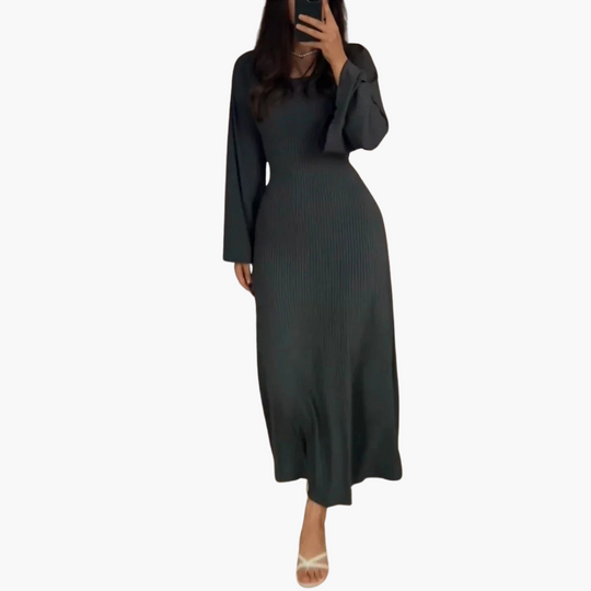 Elegant Maxi Dress - Long Sleeve Style for Women Guests
