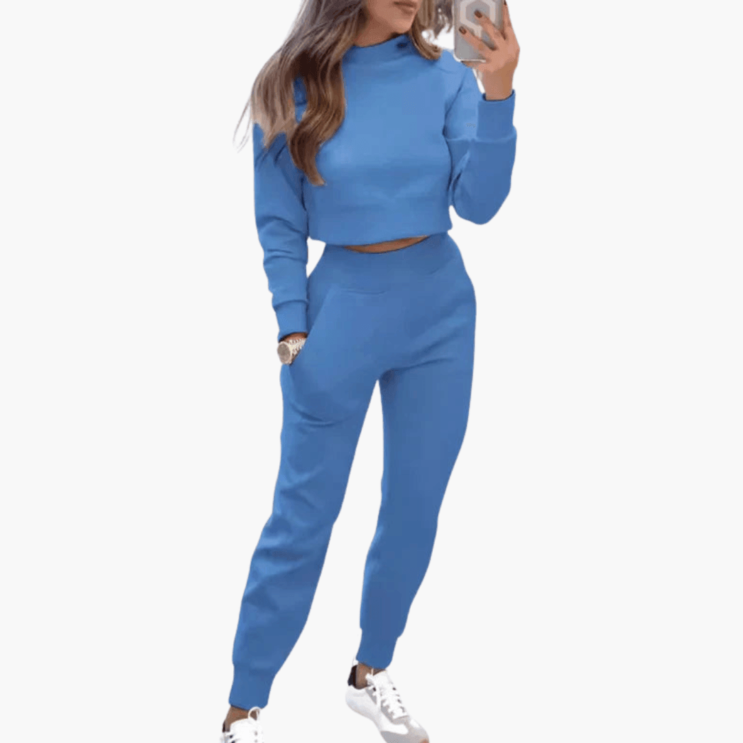 Knit Lounge Set – Women's Cozy Two-Piece Loungewear Outfit