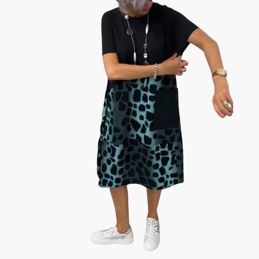 Summer Dress - Women’s Loose Casual Fit with Animal Print