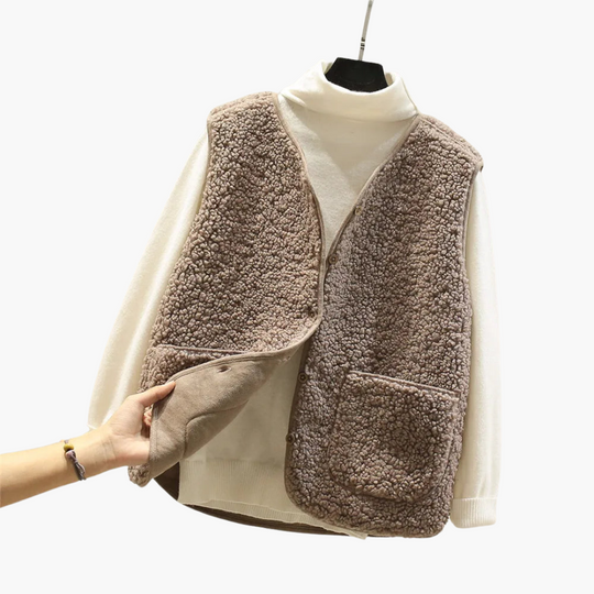 Chic Wool Vest for Women - Versatile and Stylish Layer