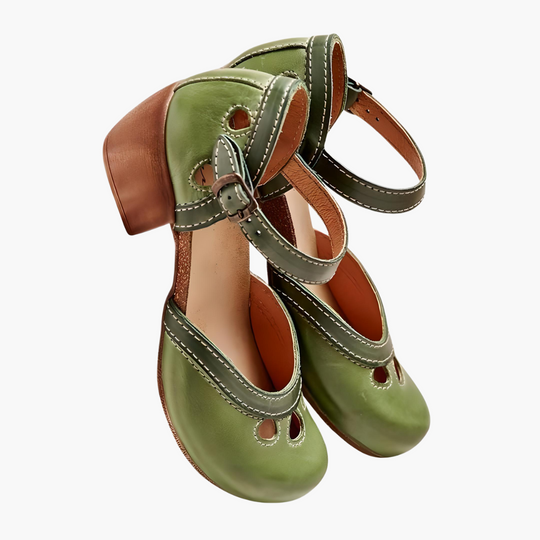 Women’s closed-toe summer sandals with ankle strap and cut-outs
