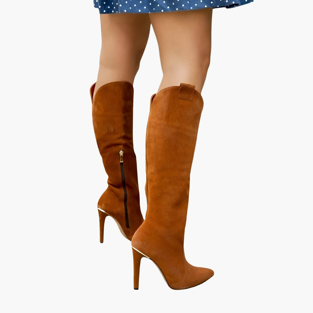 Women’s knee-high heeled boots with zipper and pointed toe