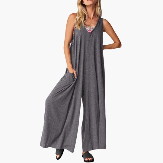 Women’s all-season sleeveless jumpsuit with wide-leg cut and pockets