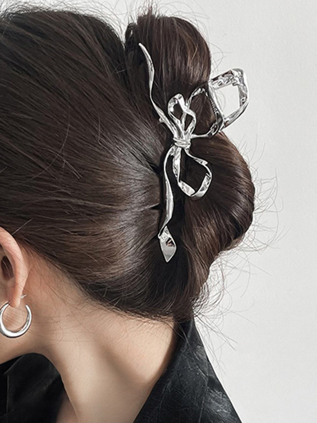 Orlith - Metallic Bow Hair Claw - IsabellaMae