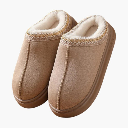 Sheepskin Slippers – Women's Cozy Indoor Winter Footwear