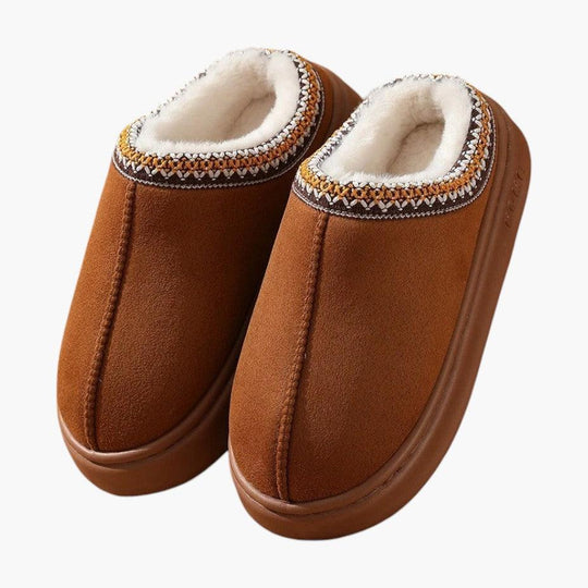 Sheepskin Slippers – Women's Cozy Indoor Winter Footwear